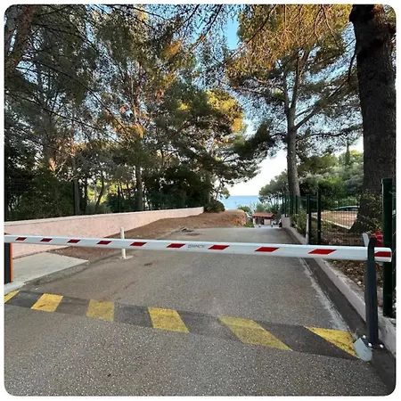 Bandol-plage Eden Roc Appartement